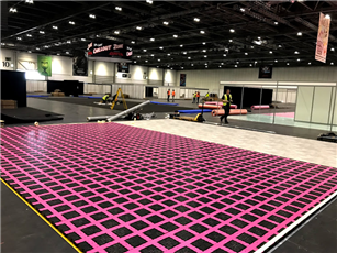 Qik-Link laying a 100m2 platform at Comic Con at Excel