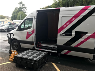 Qik-Link is lightweight, making it easy to transport and handle. Here 210m2 being unloaded from LWB transit